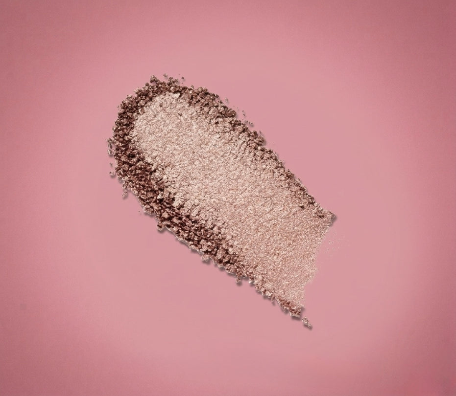 Mono Eyeshadow Pearly 02 Silky Taupe — Pudră | Essence