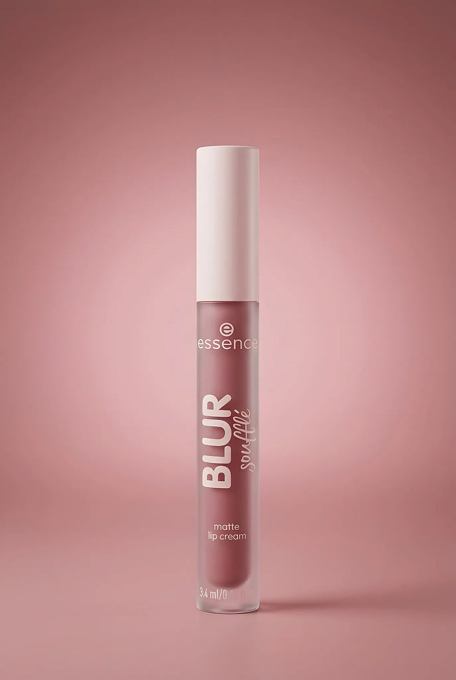 Blur Soufflé Matte Lip Cream 06 Pillow Talking | Essence