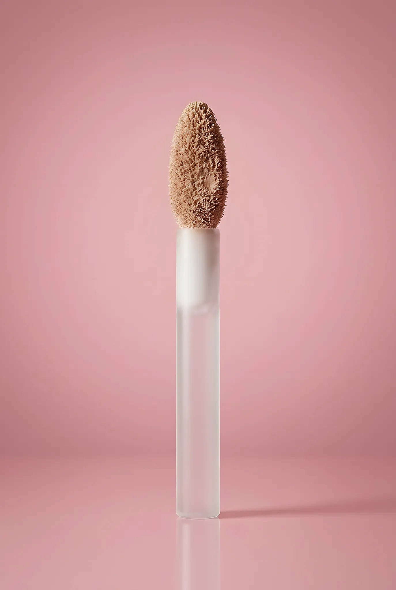 Camouflage+ Matte Concealer 170 — Corector | Essence