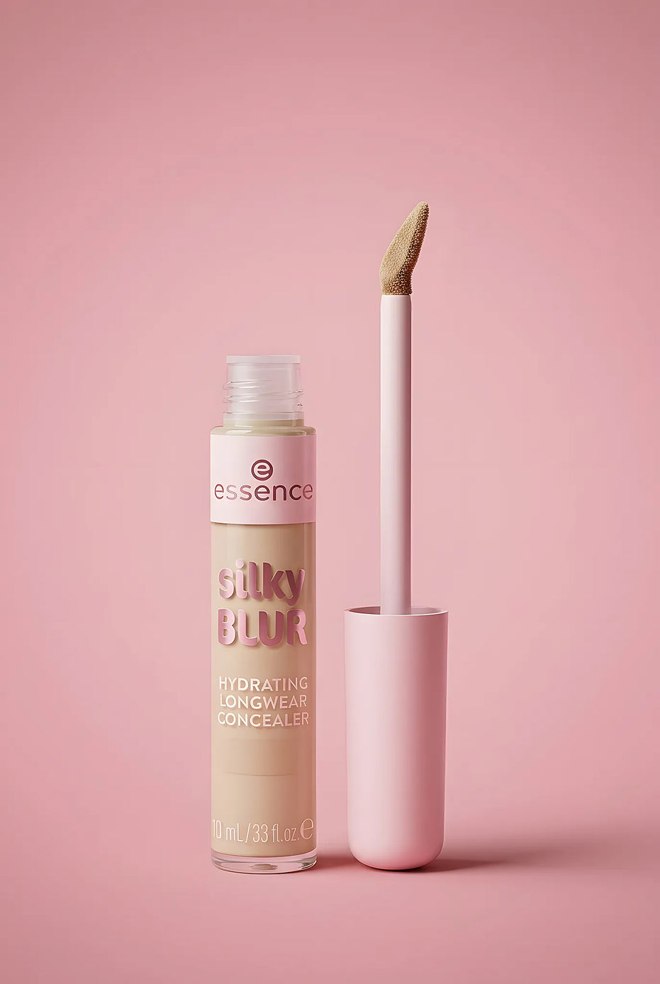 Silky Blur Hydrating Longwear Concealer 130 — Corector | Essence