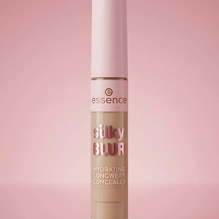 Silky Blur Hydrating Longwear Concealer 160 — Corector | Essence