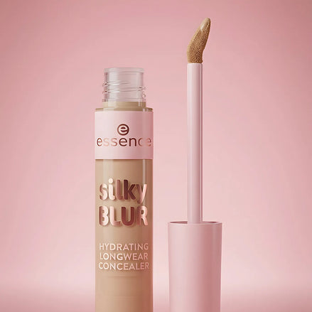 Silky Blur Hydrating Longwear Concealer 190 — Corector | Essence