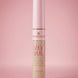 Silky Blur Hydrating Longwear Concealer 20 — Corector | Essence