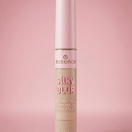 Silky Blur Hydrating Longwear Concealer 20 — Corector | Essence