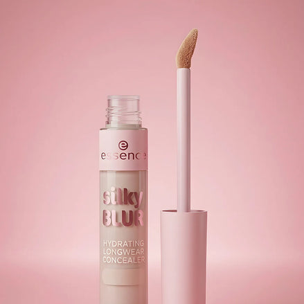 Silky Blur Hydrating Longwear Concealer 20 — Corector | Essence