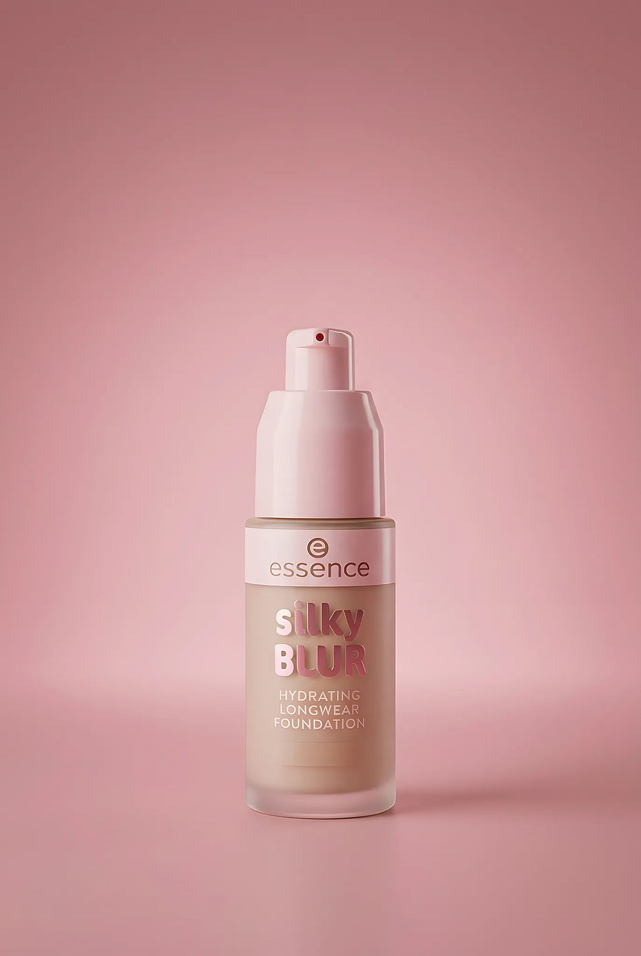 Silky Blur Hydrating Longwear Foundation 120 | Essence