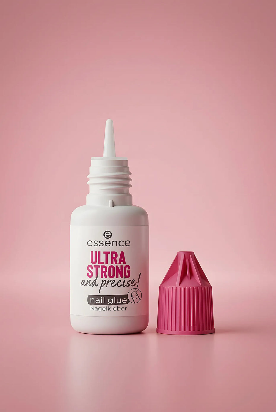 Ultra Strong And Precise! Nail Glue — Make-up | Essence